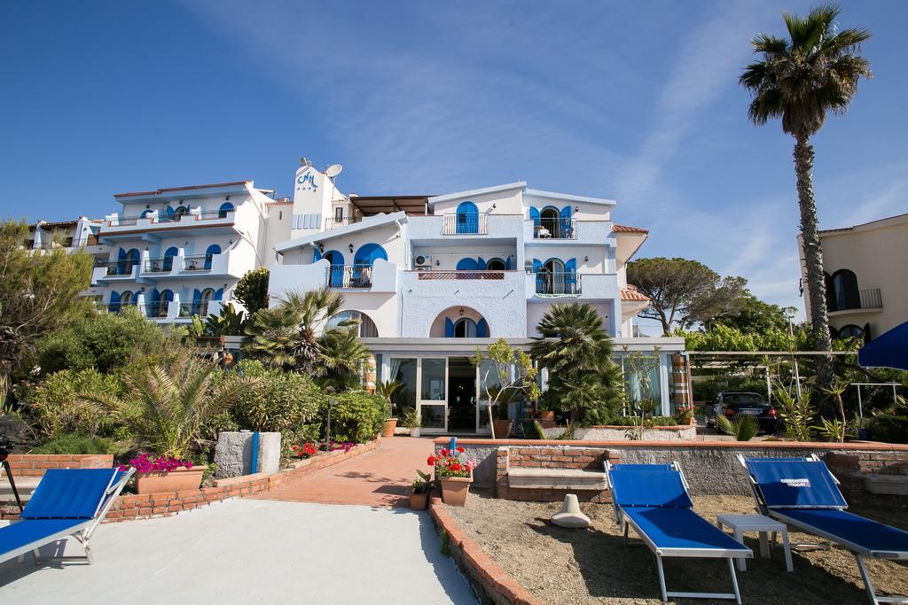 Hotel Nike Giardini Naxos Esterno foto