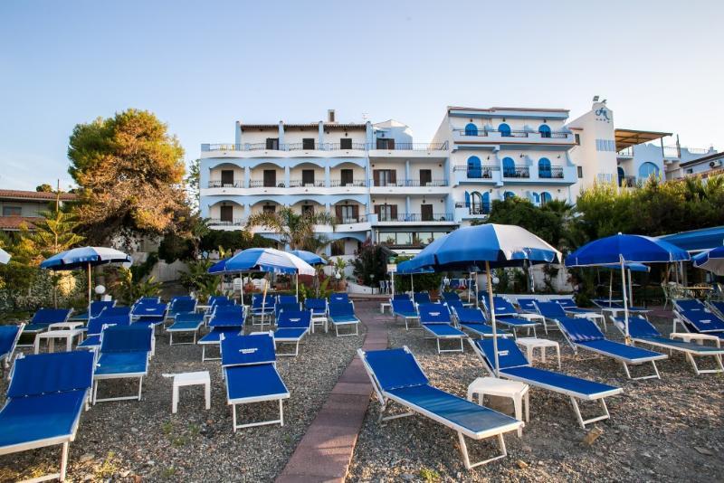Hotel Nike Giardini Naxos Esterno foto